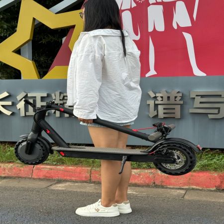 EU free shipping Warehouse  Cheap Xiomi Mi365 E Scooter 30km Range  250W Adult Electric Scooter 7.8ah 10.4ah with Suspension - Image 6